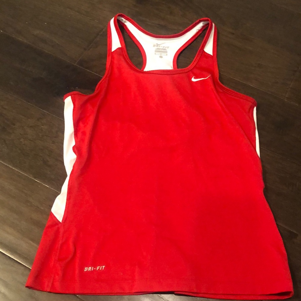 Nike workout tank top